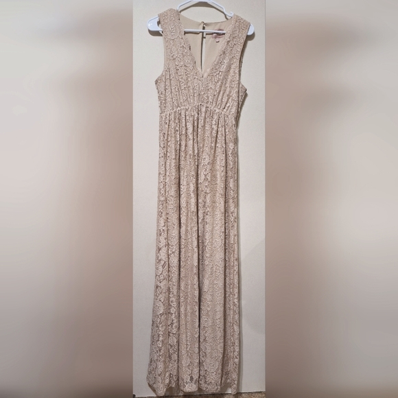 Show Me Your MuMu large sleeveless champagne lace Sandra maxi dress v-neck - Picture 1 of 8